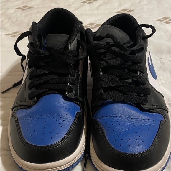 Nike Air Jordan 1 Low - Picture 6 of 6